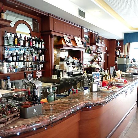 Hotel Grazia Deledda Sassari Exteriör bild