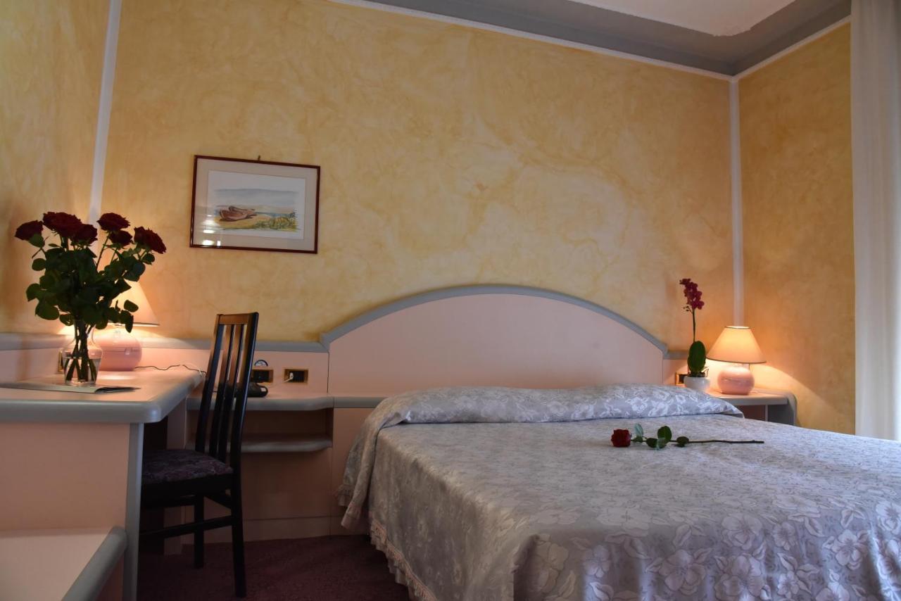 Hotel Grazia Deledda Sassari Exteriör bild