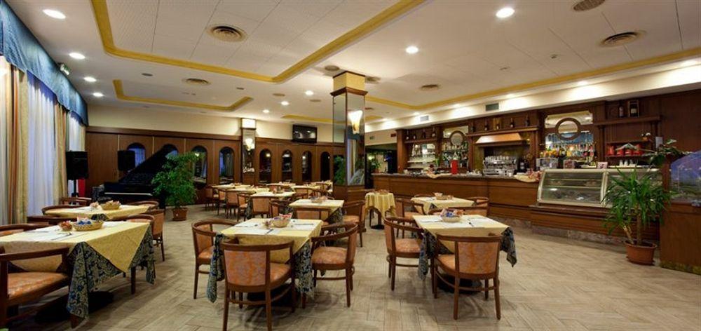 Hotel Grazia Deledda Sassari Exteriör bild