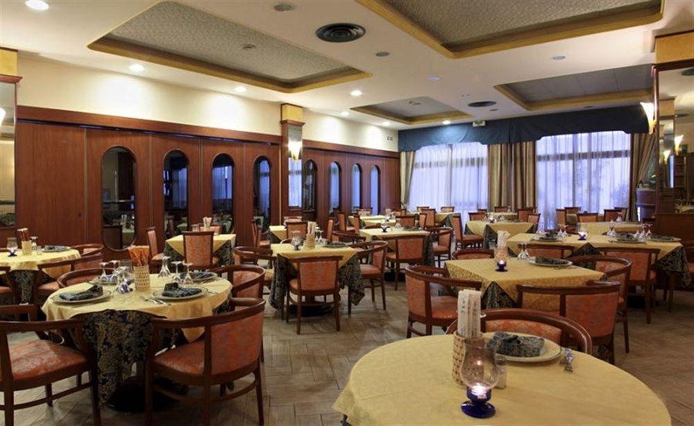 Hotel Grazia Deledda Sassari Exteriör bild