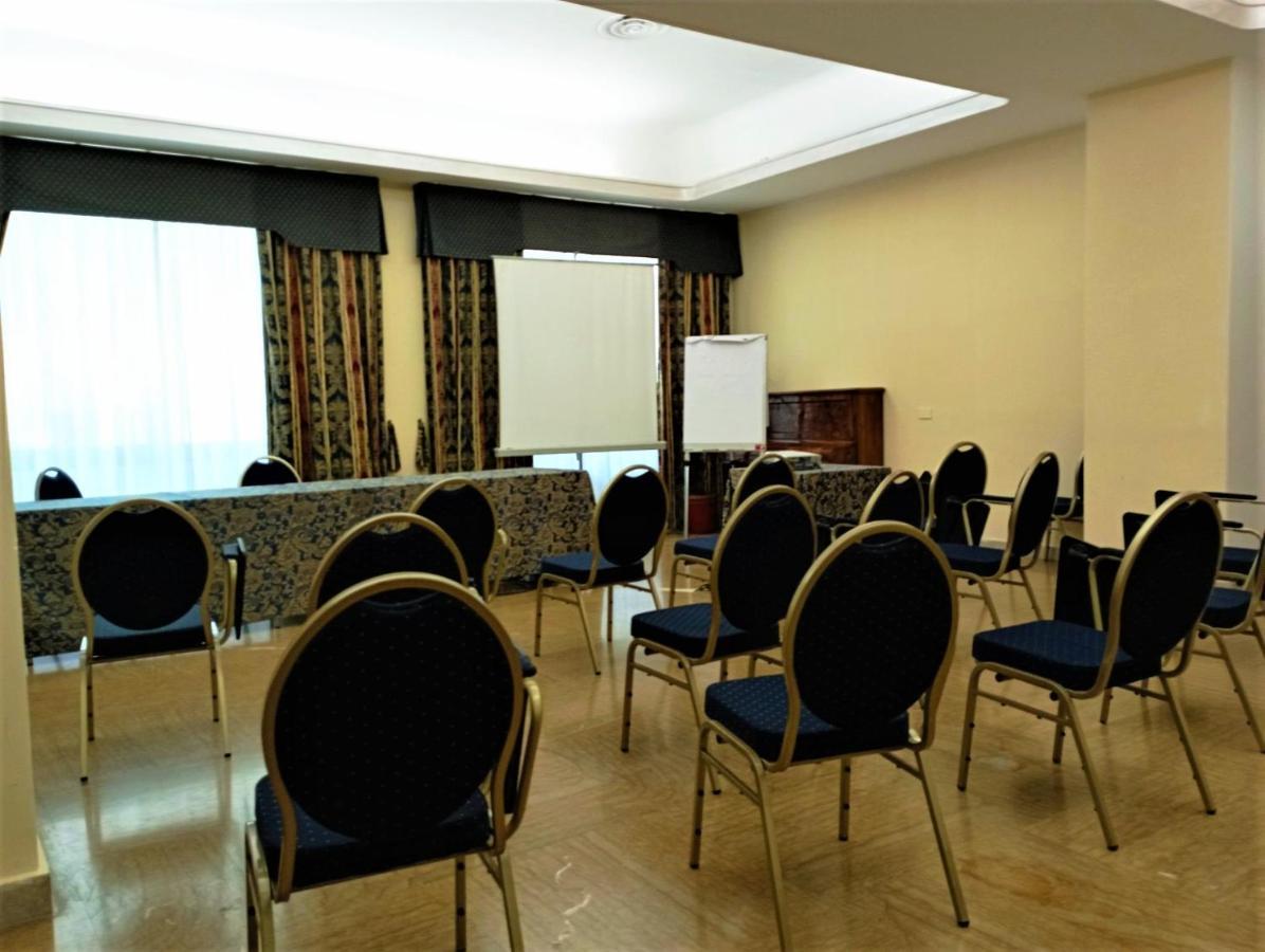 Hotel Grazia Deledda Sassari Exteriör bild
