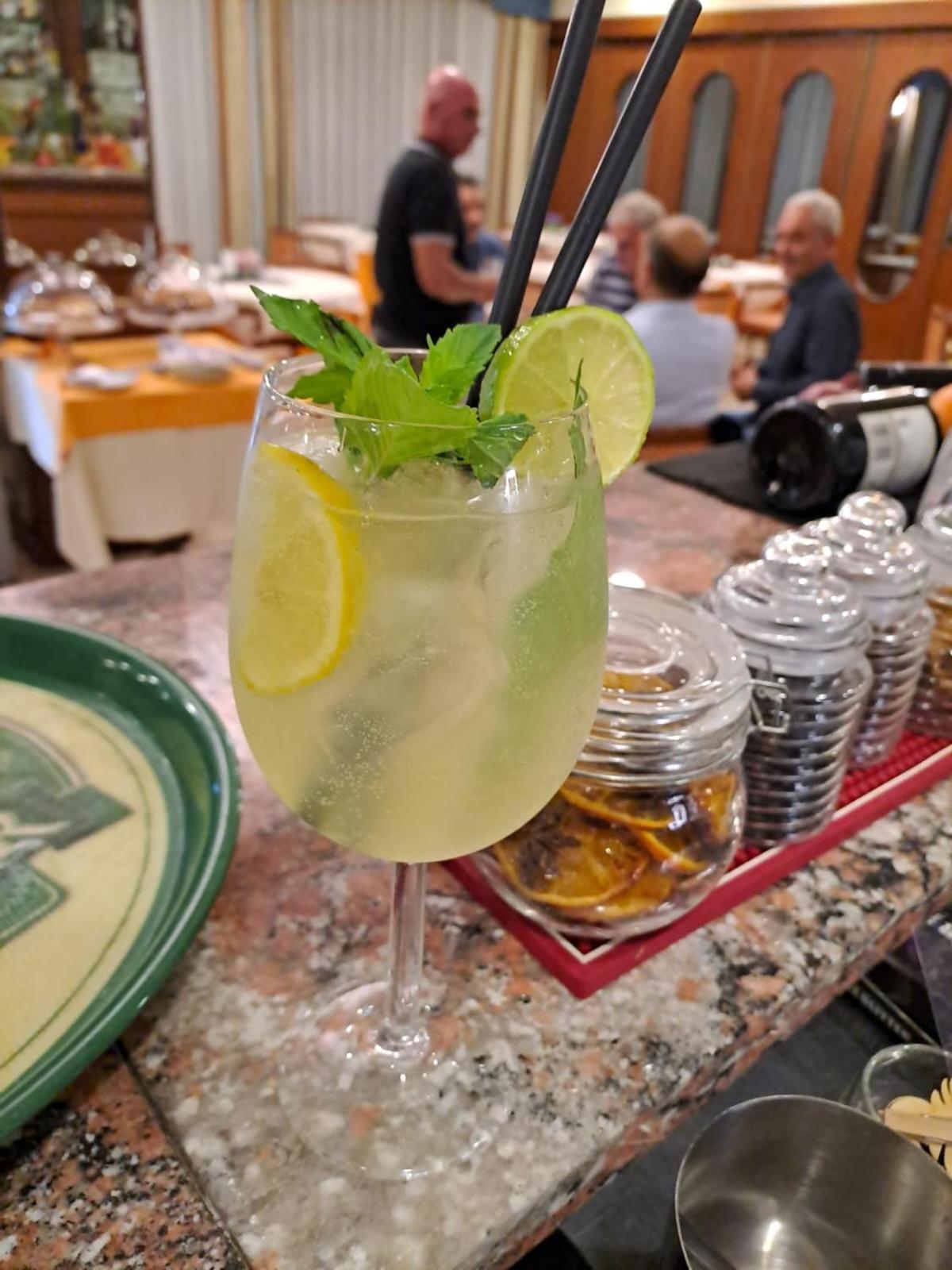 Hotel Grazia Deledda Sassari Exteriör bild